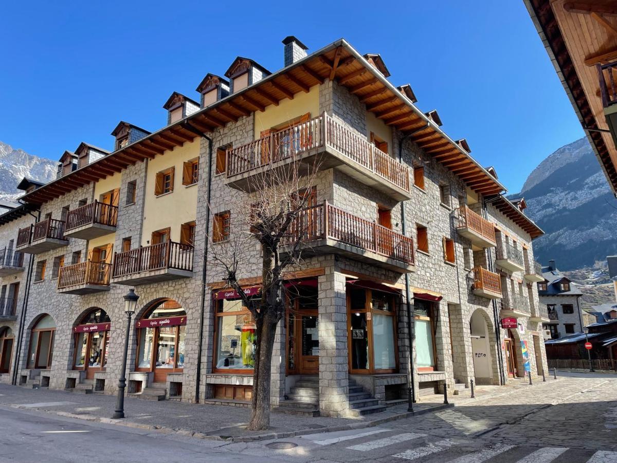 Apartamento El Tilo de Benás Benasque Exterior foto